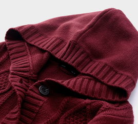 长版连帽针织外套——秋冬时尚与舒适的完美融合